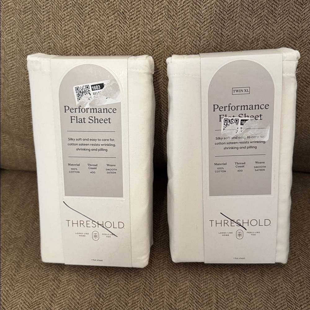 NWT Threshold 400ct smooth sateen flat sheets bundle of 2 sz Twin XL